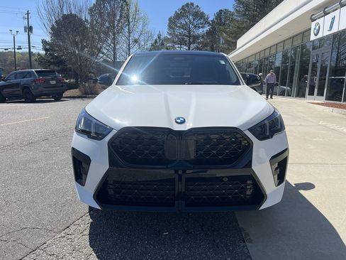 New 2026 BMW X2 xDrive28i w/ Technology Package image 3