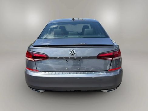 Used 2021 Volkswagen Passat 2.0T R-Line FWD image 6