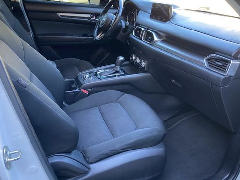Used 2018 MAZDA CX-5 Sport FWD image 6