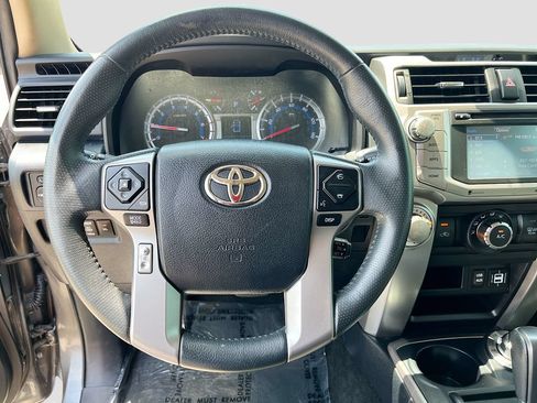Used 2019 Toyota 4Runner SR5 Premium AWD/4WD image 11