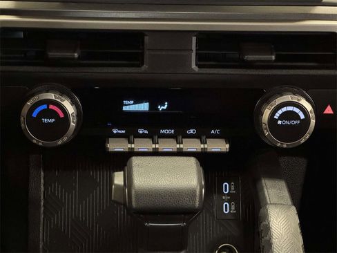 Used 2025 Toyota 4Runner SR5 image 5