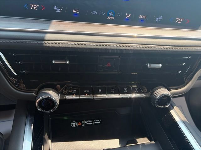 New 2026 Chevrolet Tahoe LT w/ Comfort Package AWD/4WD image 23