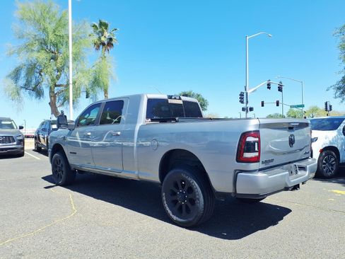 Used 2024 RAM 2500 Laramie w/ Night Edition image 9