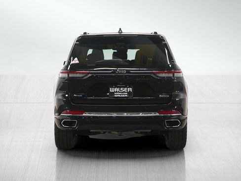 Used 2023 Jeep Grand Cherokee Overland w/ Advanced Protech Group III image 4