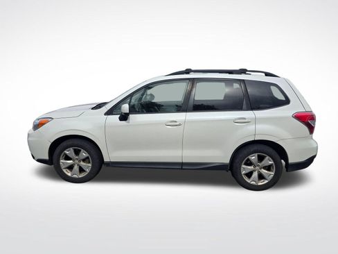 Used 2016 Subaru Forester 2.5i Premium AWD/4WD image 8