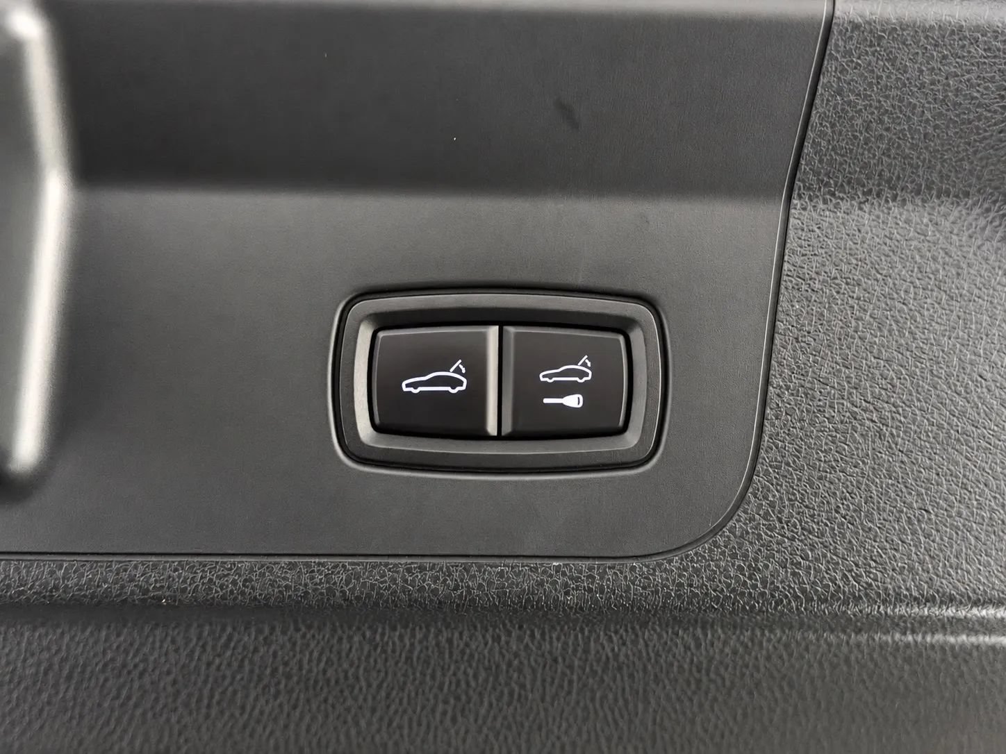 Used 2018 Porsche Panamera Turbo AWD/4WD image 20