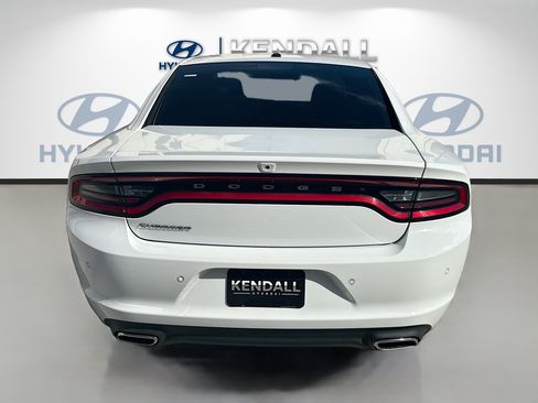 Used 2022 Dodge Charger SXT RWD image 5