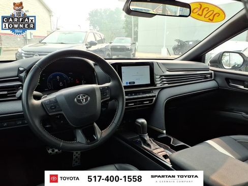 Used 2026 Toyota Camry SE FWD image 12
