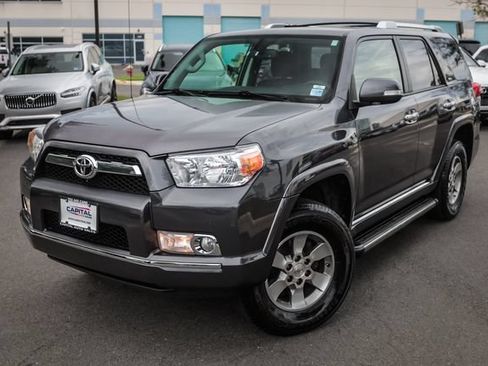 Used 2013 Toyota 4Runner SR5 w/ Convenience Pkg AWD/4WD image 5