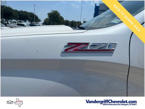 Used 2020 Chevrolet Silverado 1500 LTZ AWD/4WD image 4