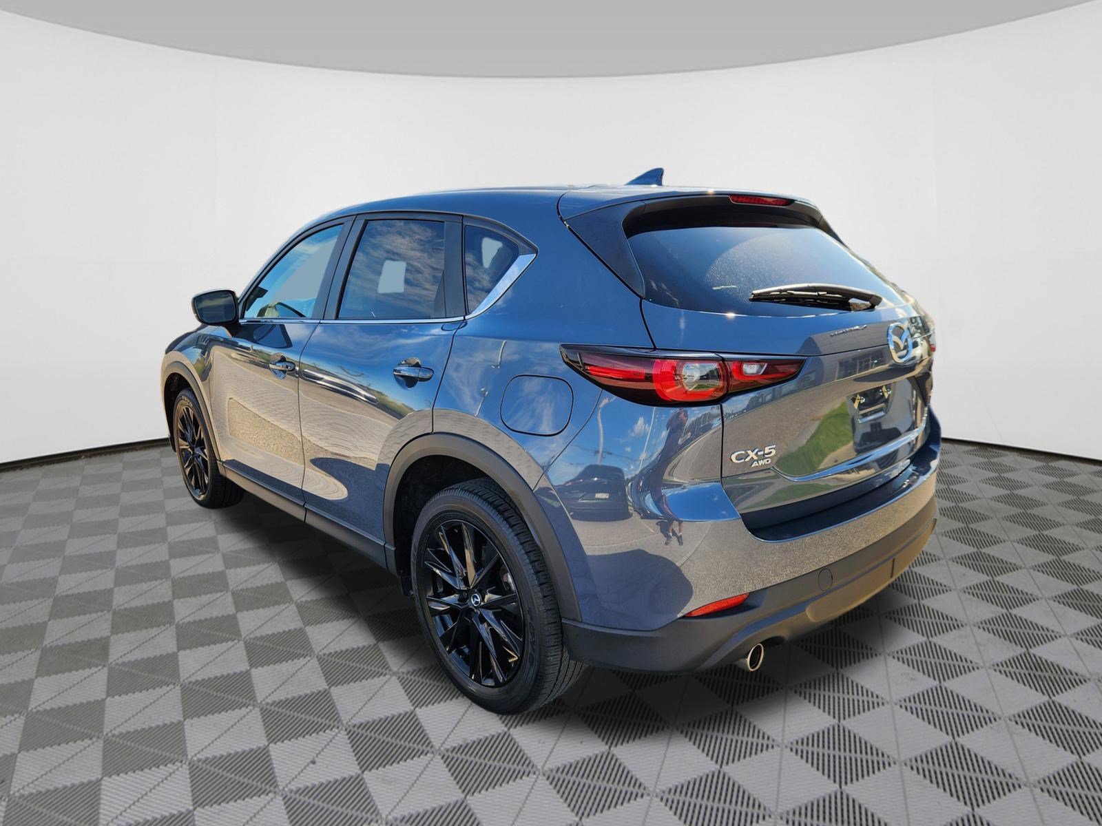 Certified 2023 MAZDA CX-5 Carbon Edition AWD/4WD image 3