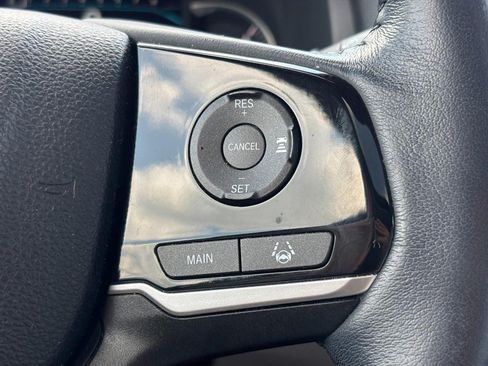 Used 2019 Honda Pilot Touring image 21