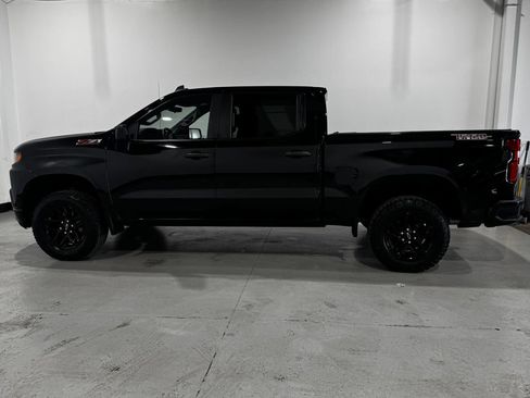 Used 2022 Chevrolet Silverado 1500 Custom Trail Boss w/ LPO, Dark Essentials Package AWD/4WD image 14