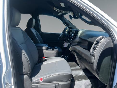 New 2026 RAM 5500 4x4 Crew Cab image 15