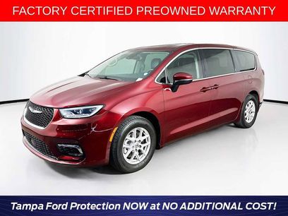 Used 2023 Chrysler Pacifica Touring-L