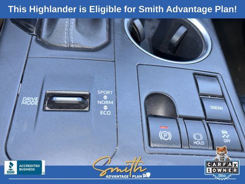 Used 2023 Toyota Highlander XLE image 18