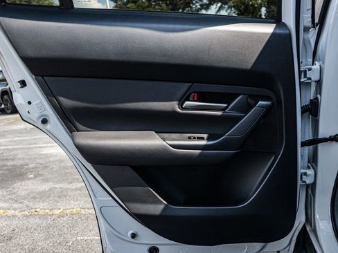 Used 2024 MAZDA CX-50 AWD 2.5 S w/ Preferred Package image 49