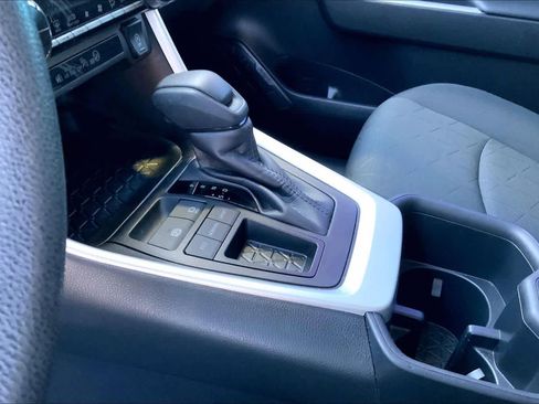 Used 2023 Toyota RAV4 XLE w/ Convenience Package image 16