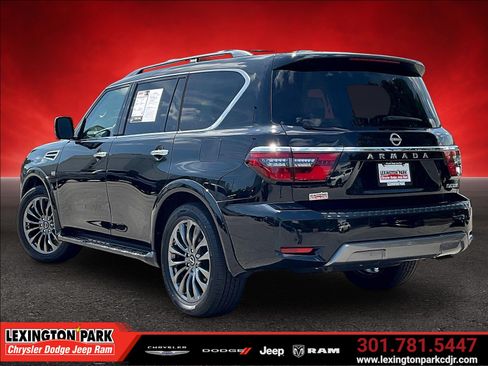 Used 2021 Nissan Armada Platinum w/ Captain's Chairs Package AWD/4WD image 4