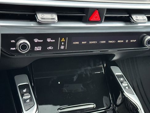 New 2026 Kia Sorento SX Prestige image 17