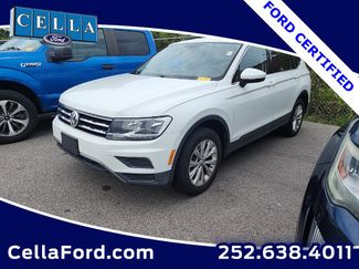 Used 2019 Volkswagen Tiguan SE w/ 3rd Row Seat Package image 1