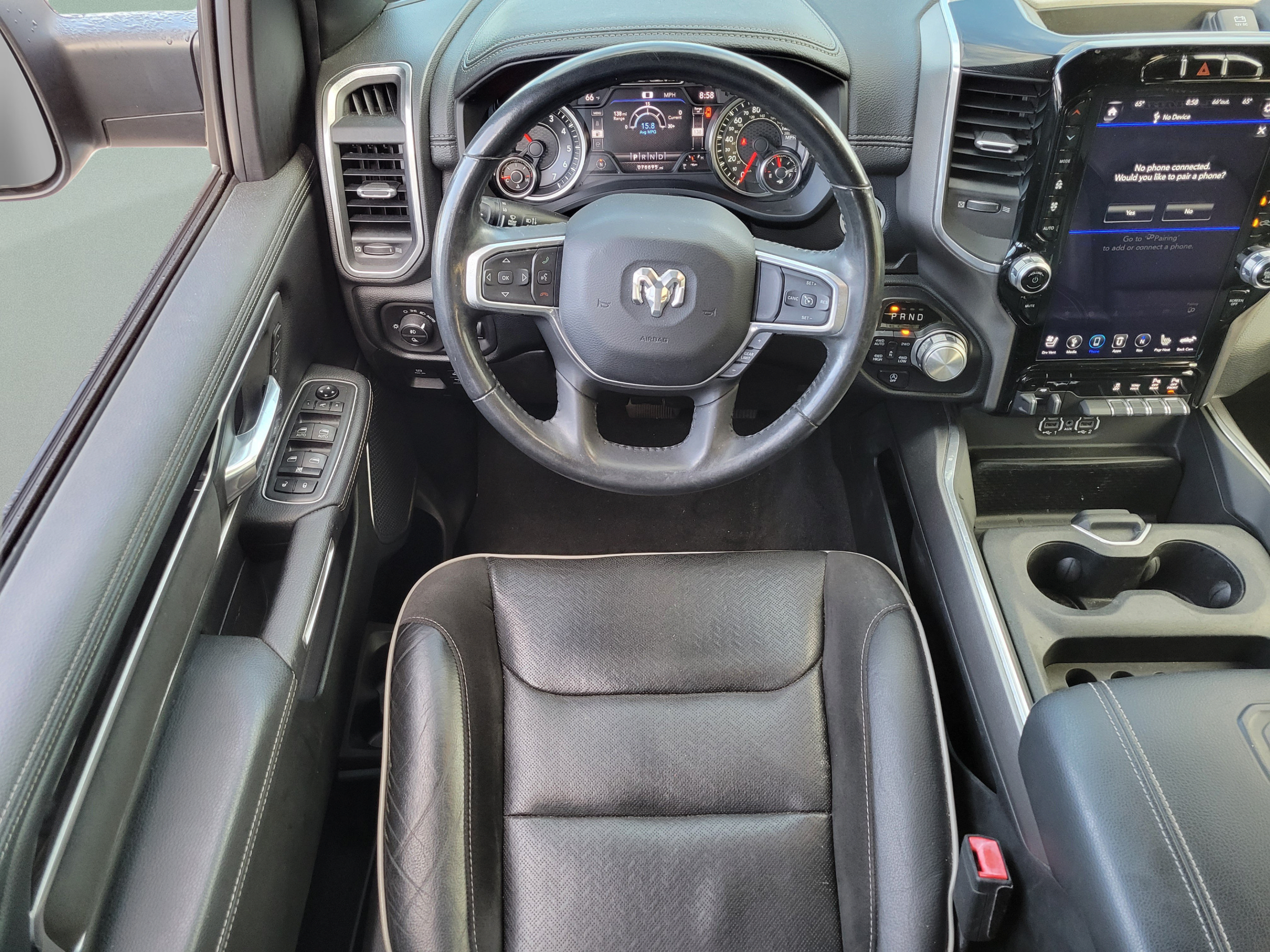 Used 2021 RAM 1500 Laramie w/ Sport Appearance Package AWD/4WD image 8