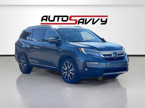 Used 2020 Honda Pilot Touring image 1