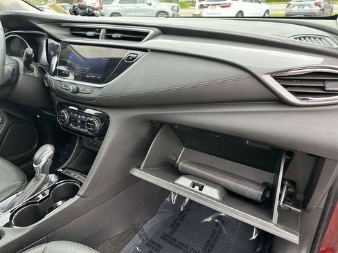 Used 2023 Buick Encore GX Essence w/ Experience Buick Package FWD image 31