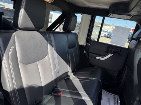 Used 2016 Jeep Wrangler Unlimited Sahara w/ Max Tow Package image 19