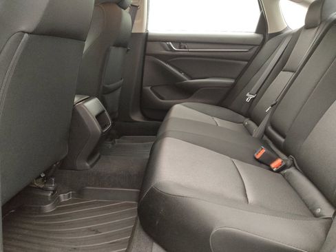 Used 2022 Honda Accord LX image 18