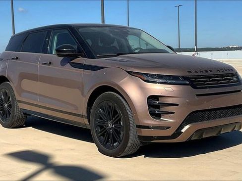 New 2025 Land Rover Range Rover Evoque Dynamic SE image 2
