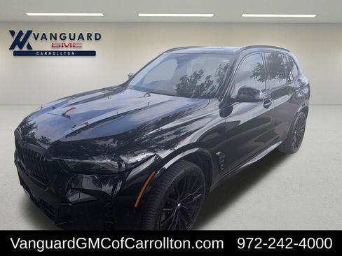 Used 2024 BMW X5 xDrive40i w/ M Sport Package image 1