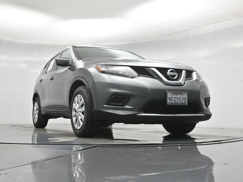 Used 2016 Nissan Rogue S image 43