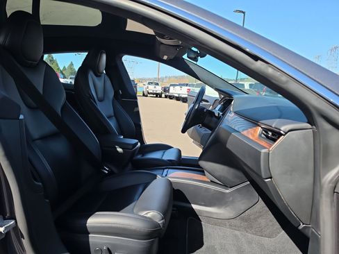 Used 2021 Tesla Model S Long Range image 18
