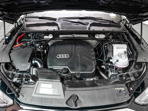 Used 2023 Audi Q5 2.0T Premium Plus w/ Premium Plus Package image 4