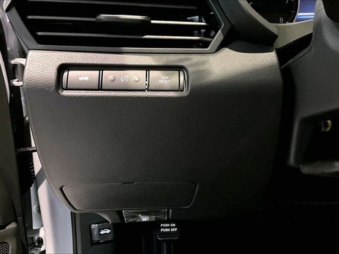 New 2025 Nissan Altima 2.5 SR image 15