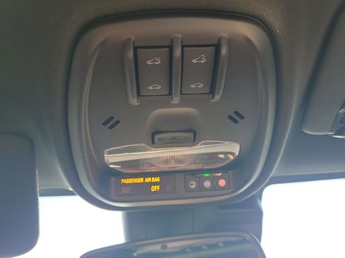 Certified 2025 Buick Envista Avenir image 28