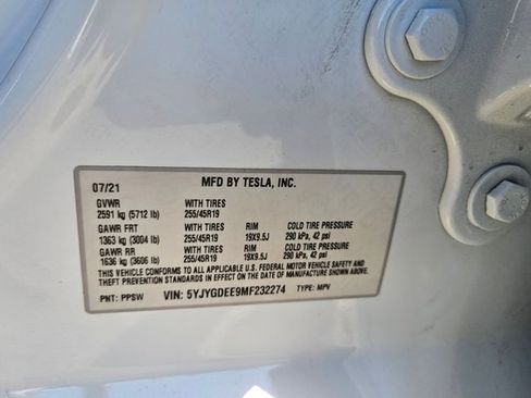Used 2021 Tesla Model Y Long Range image 24