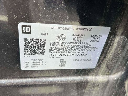 Certified 2023 Cadillac XT4 Luxury w/ Cold Weather Package AWD/4WD image 16