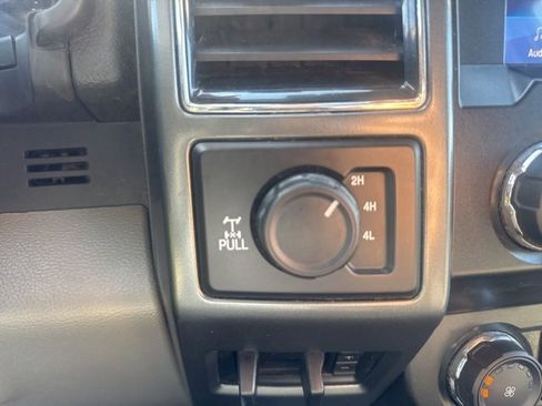 Used 2022 Ford F350 XLT w/ Snow Plow Prep Package image 26