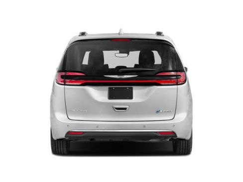 Used 2022 Chrysler Pacifica Limited w/ Uconnect Theater Family Group FWD image 8