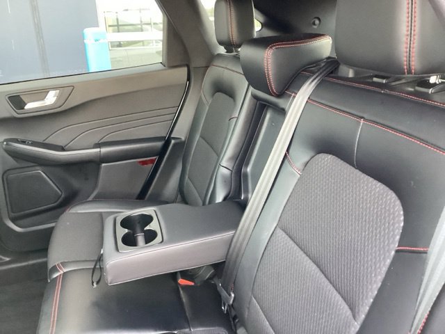 Used 2023 Ford Escape ST-Line w/ Tech Pack #1 AWD/4WD image 18
