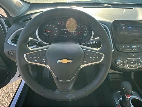 Used 2024 Chevrolet Malibu RS image 22