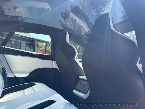 Used 2026 Tesla Model S Plaid AWD/4WD image 19