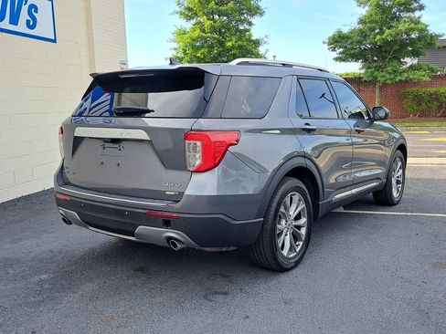 Used 2023 Ford Explorer Limited AWD/4WD image 6
