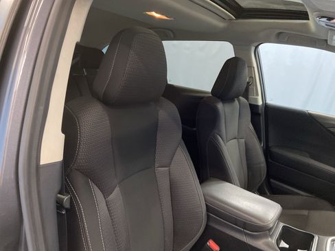 Used 2020 Subaru Outback Premium image 41