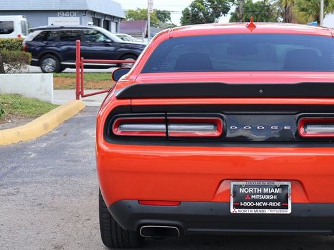 Used 2021 Dodge Challenger R/T Scat Pack w/ Plus Package image 14