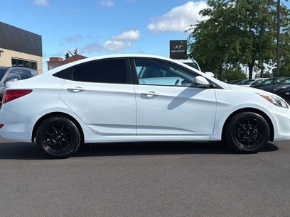 Used 2016 Hyundai Accent SE w/ Option Group 02
