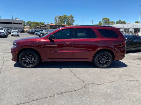 Used 2025 Dodge Durango GT w/ Blacktop Package RWD image 9