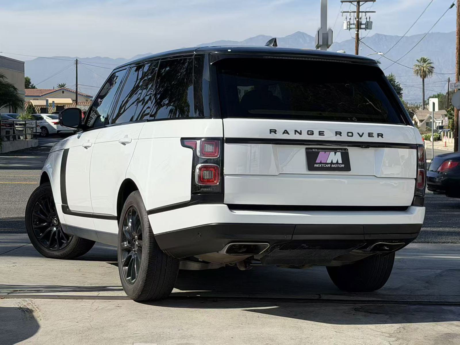 Used 2019 Land Rover Range Rover HSE AWD/4WD image 5